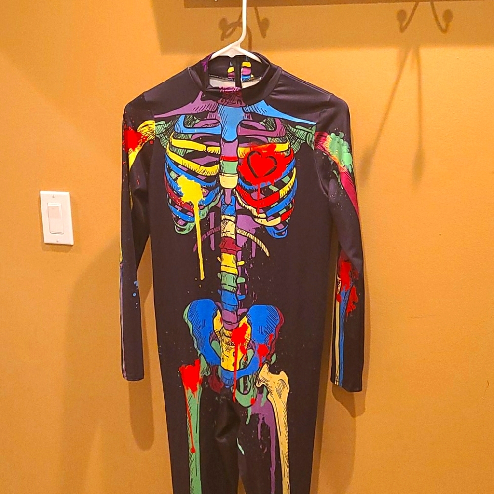 Skeleton costume